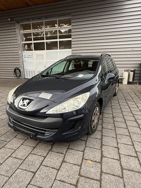 Gebraucht Peugeot 308 SW 112 PS (82 kW) 2011 Kombi