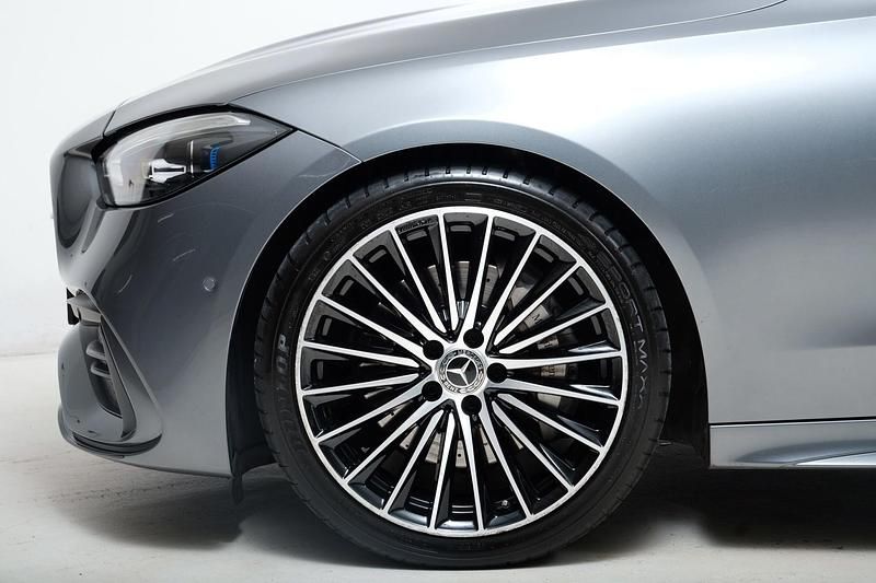 Gebraucht Mercedes C300e AMG line 258 PS (189 kW) 2022 Grau Limousine