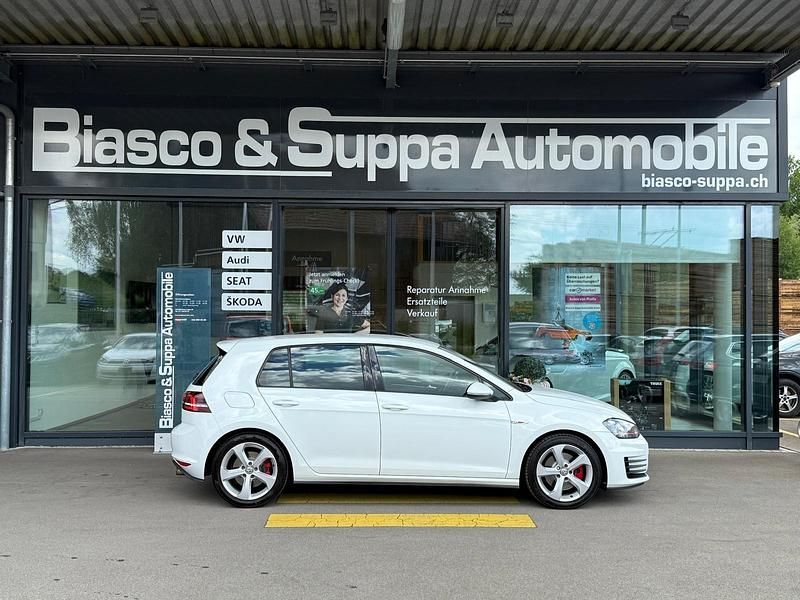 Gebraucht VW Golf VII GTI 220 PS (161 kW) 2013 Weiss Limousine