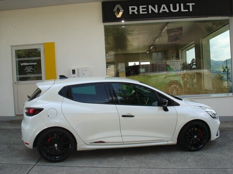 Gebraucht Renault Clio IV Trophy 220 PS (161 kW) 2018