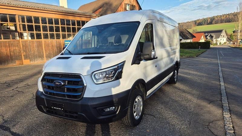 Gebraucht 2023 Ford E-Transit Trend Van | CHF 19’990 (Superpreis) - Bild 1/4