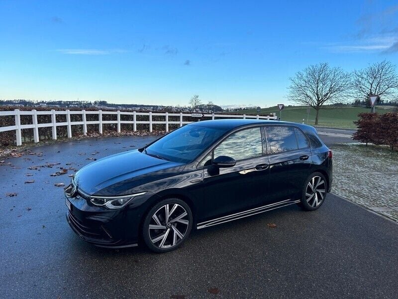 Gebraucht 2020 VW Golf VIII R-line | CHF 23’995 (Teuer) - Bild 1/4