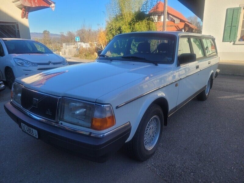 Gebraucht Volvo 240 Standard 116 PS (85 kW) 1991
