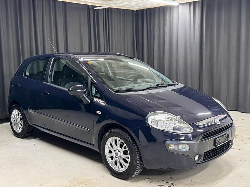 Gebraucht Fiat Punto Dynamic 78 PS (57 kW) 2010 Kleinwagen
