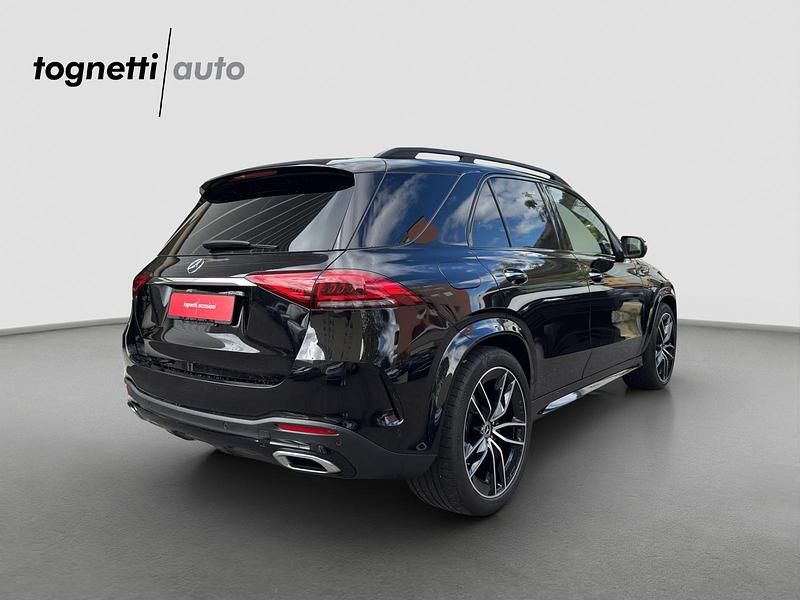 Gebraucht Mercedes GLE300 AMG line 245 PS (180 kW) 2021 Schwarz SUV