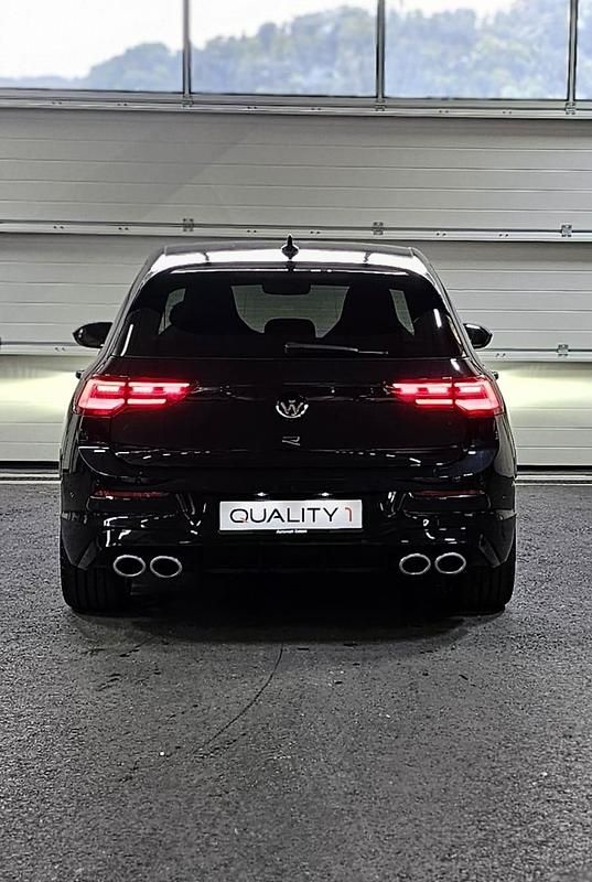 Gebraucht VW Golf VIII R 333 PS (244 kW) 2023