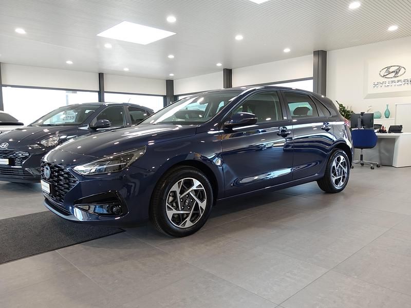 Neu 2025 Hyundai i30 | CHF 28’950 (Superpreis) - Bild 1/4