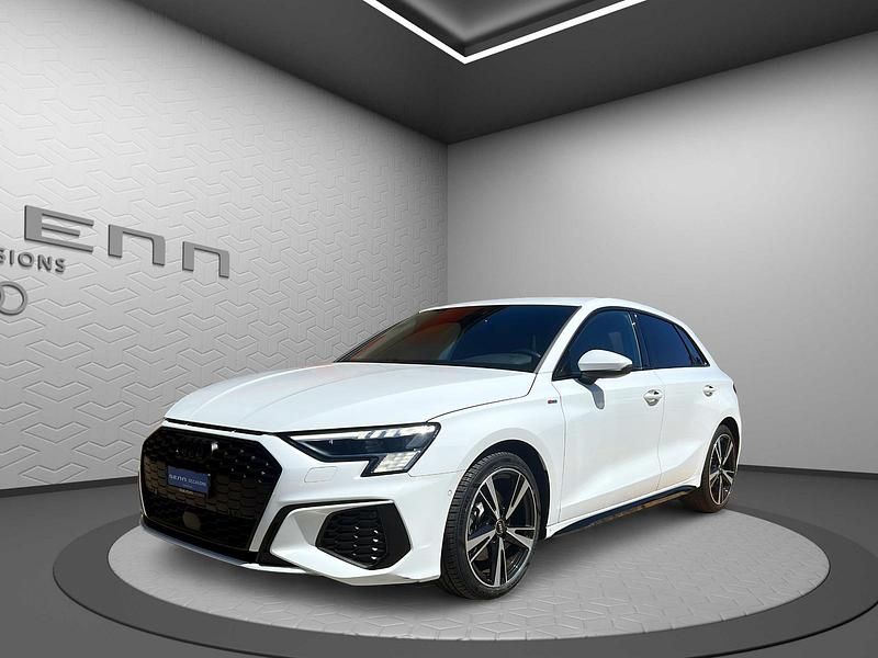 Gebraucht 2022 Audi A3 Sportback e-tron Attraction Kleinwagen | CHF 28’900 (Etwas zu teuer) - Bild 1/4