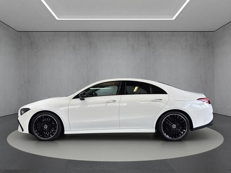 Gebraucht Mercedes CLA250e AMG line 224 PS (164 kW) 2024 Limousine