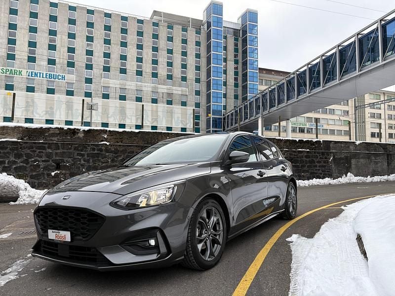 Gebraucht 2018 Ford Focus ST-Line | CHF 11’900 (Fairer Preis) - Bild 1/4