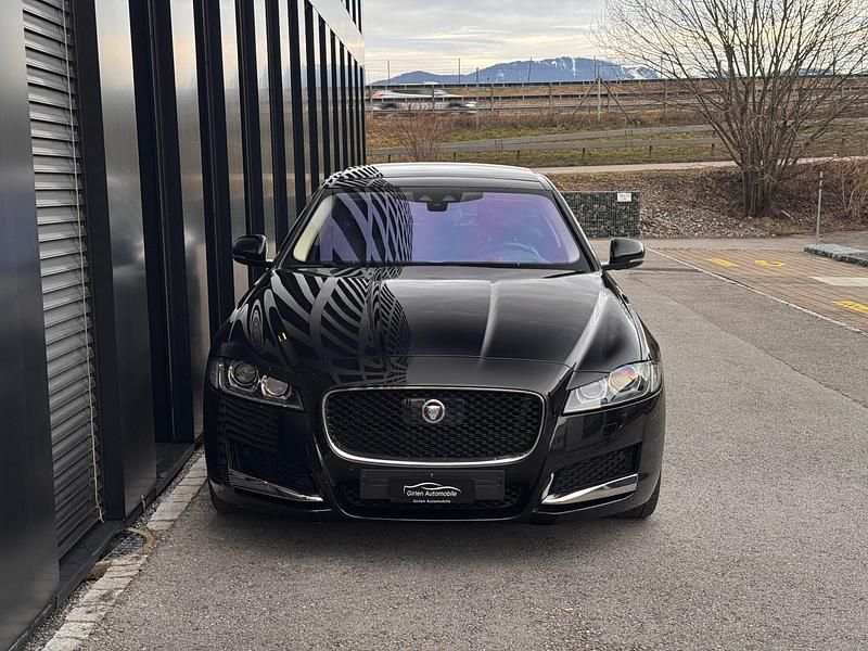 Gebraucht Jaguar XF Prestige 180 PS (132 kW) 2016