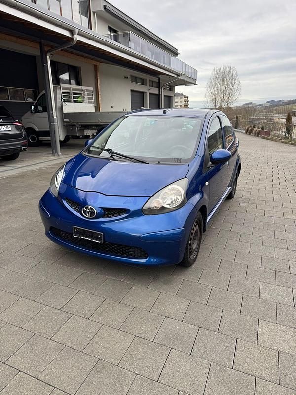 Gebraucht Toyota Aygo Terra 68 PS (50 kW) 2008 Kleinwagen