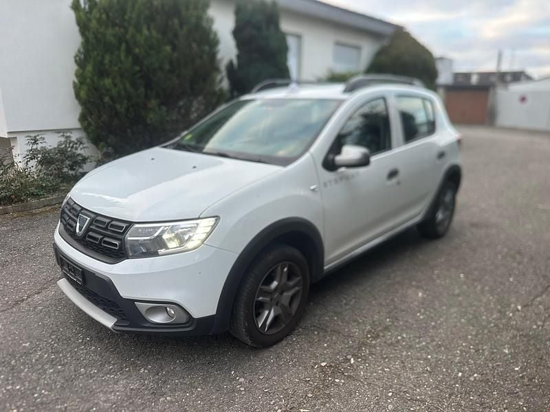 Gebraucht 2017 Dacia Sandero Stepway | CHF 5’500 (Fairer Preis) - Bild 1/4