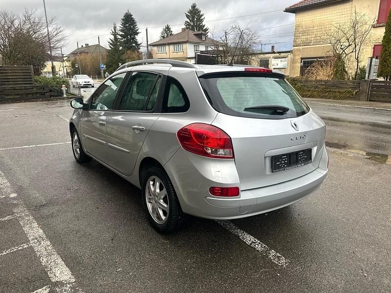 Gebraucht Renault Clio II Dynamique 128 PS (94 kW) 2009