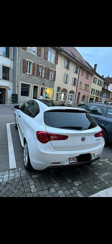 Gebraucht Alfa Romeo Giulietta 150 PS (110 kW) 2018 Kleinwagen