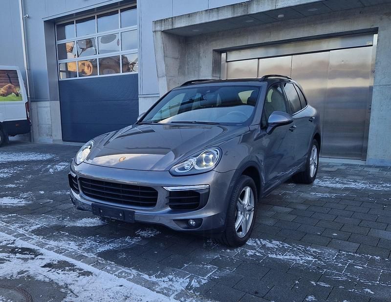 Gebraucht Porsche Cayenne 262 PS (192 kW) 2015 SUV
