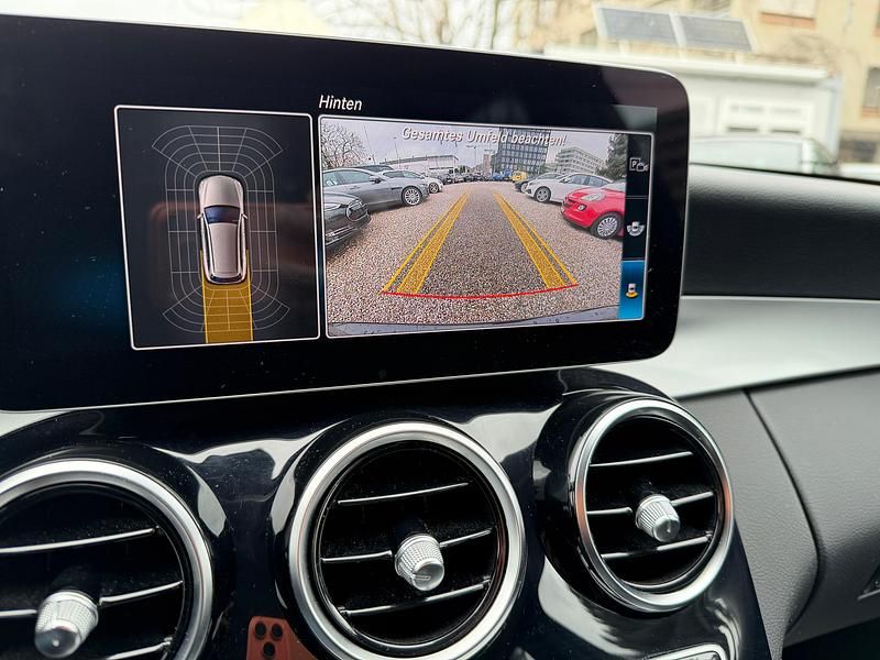 Gebraucht Mercedes C220 194 PS (142 kW) 2019
