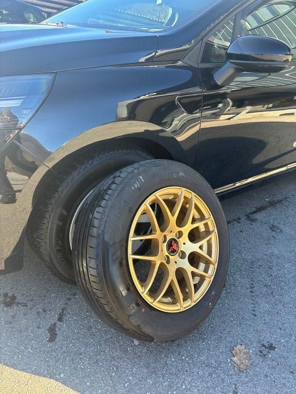 Gebraucht Mitsubishi Colt Invite 94 PS (69 kW) 2024 Kleinwagen