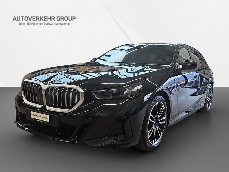 Gebraucht BMW 530e M Sport 299 PS (219 kW) 2025 Kombi