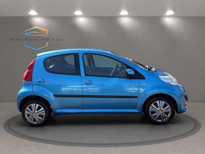 Gebraucht Peugeot 107 54 PS (39 kW) 2007 Kleinwagen