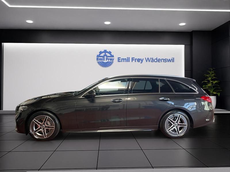 Neu Mercedes C220 197 PS (144 kW) 2025 Grau Kombi