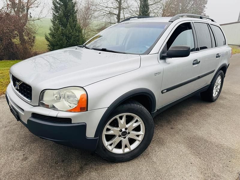 Gebraucht 2004 Volvo XC90 SUV | CHF 2’300 (Superpreis) - Bild 1/4