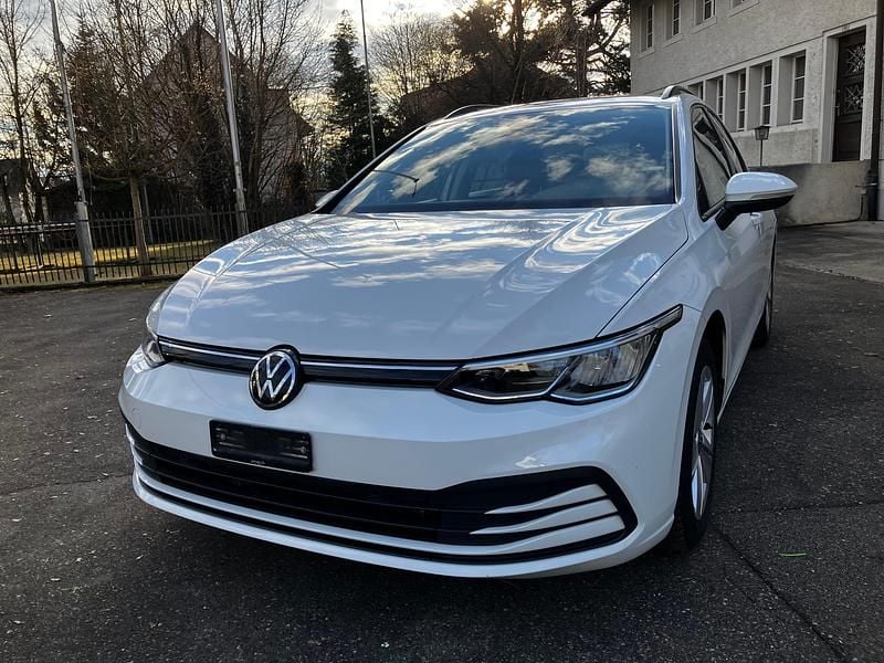 Gebraucht VW Golf VIII Life 115 PS (84 kW) 2022 Kombi