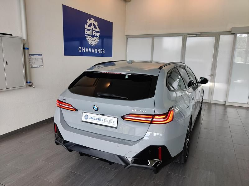 Gebraucht BMW 520 Comfort Edition 208 PS (152 kW) 2024 Grau Kombi