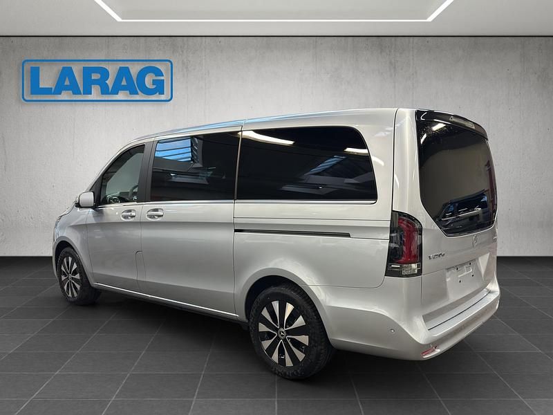 Neu Mercedes V250 Avantgarde 190 PS (139 kW) 2025 Van / Kleinbus