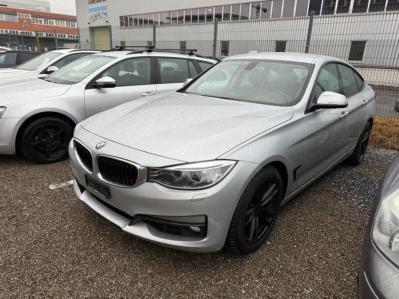 Gebraucht BMW 318 Gran Turismo 143 PS (105 kW) 2015