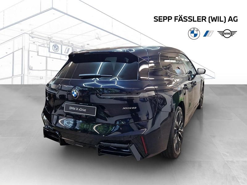 Neu BMW iX M Sport 400 kW (544 PS) 2025 SUV