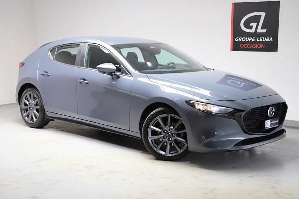 Gebraucht Mazda 3 Center-Line 140 PS (102 kW) 2024 Grau Limousine