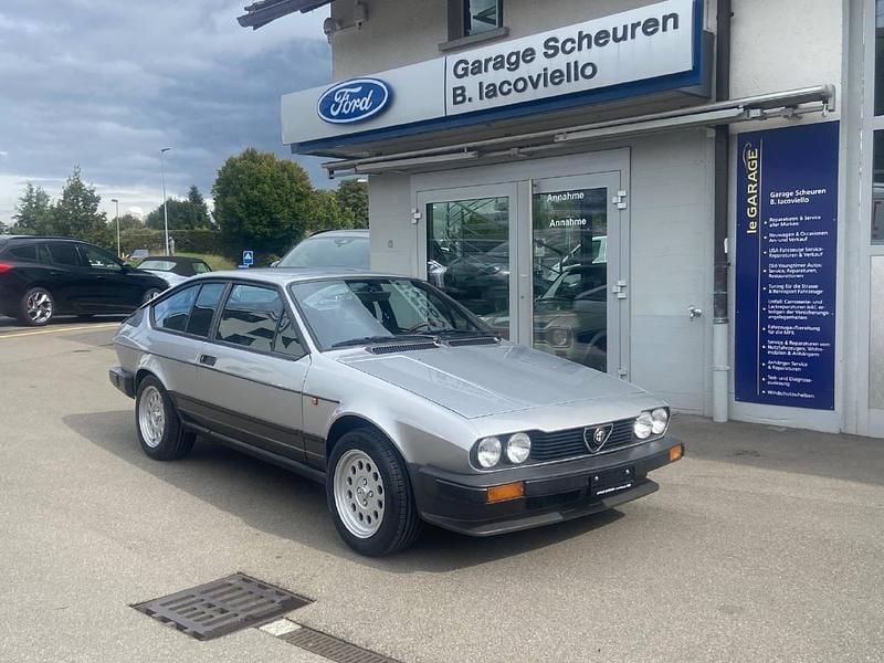 Gebraucht 1985 Alfa Romeo GTV Coupé | CHF 18’800 - Bild 1/4