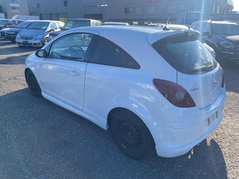 Gebraucht Opel Corsa Sport 90 PS (66 kW) 2009