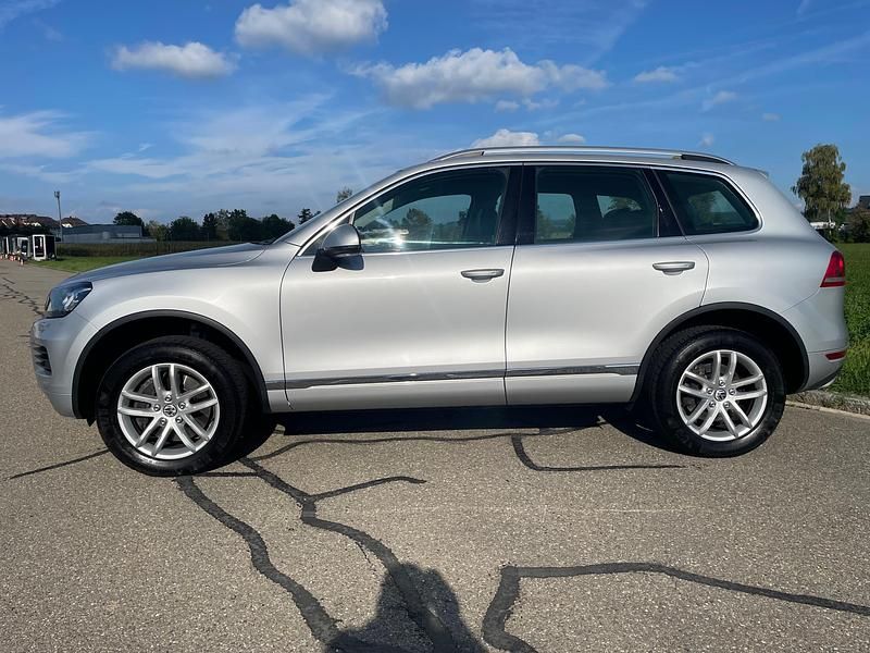 Gebraucht VW Touareg 333 PS (244 kW) 2011 SUV