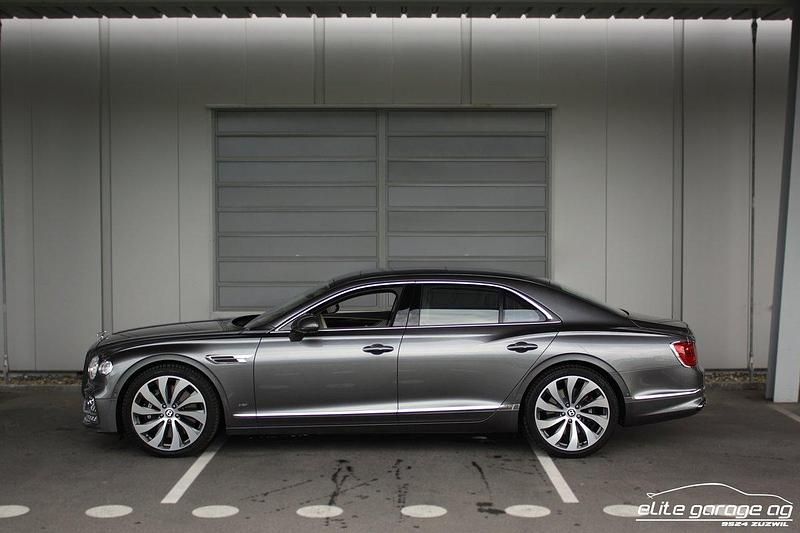 Gebraucht Bentley Flying Spur 550 PS (404 kW) 2022 Limousine