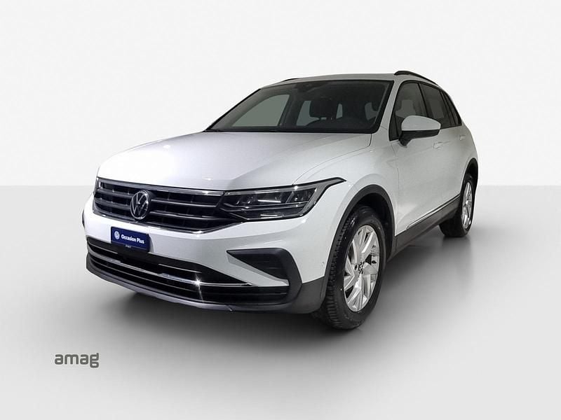 Gebraucht VW Tiguan Life 150 PS (110 kW) 2022 Pure white uni SUV