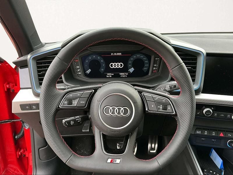 Neu Audi A1 Ambiente 150 PS (110 kW) 2025 Rot Kleinwagen