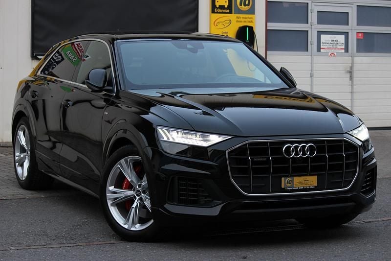 Gebraucht 2021 Audi Q8 S-Line SUV | CHF 61’900 (Superpreis) - Bild 1/4