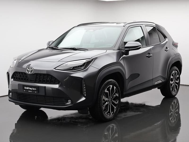 Grau Neu 2025 Toyota Yaris Cross Trend SUV | CHF 34’900 (Superpreis) - Bild 1/4