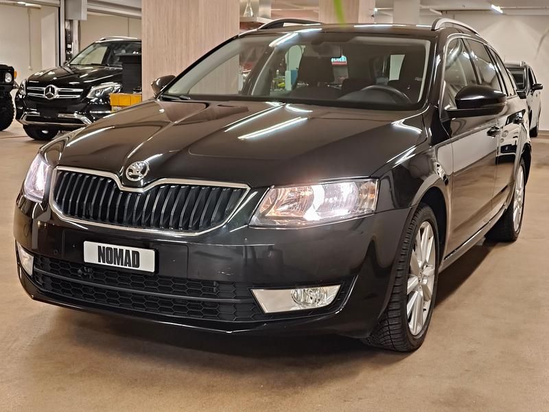 Gebraucht Skoda Octavia Ambition 184 PS (135 kW) 2015 Kombi