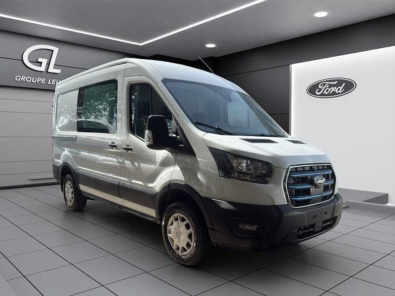 Gebraucht Ford E-Transit Trend 135 kW (184 PS) 2022 Van