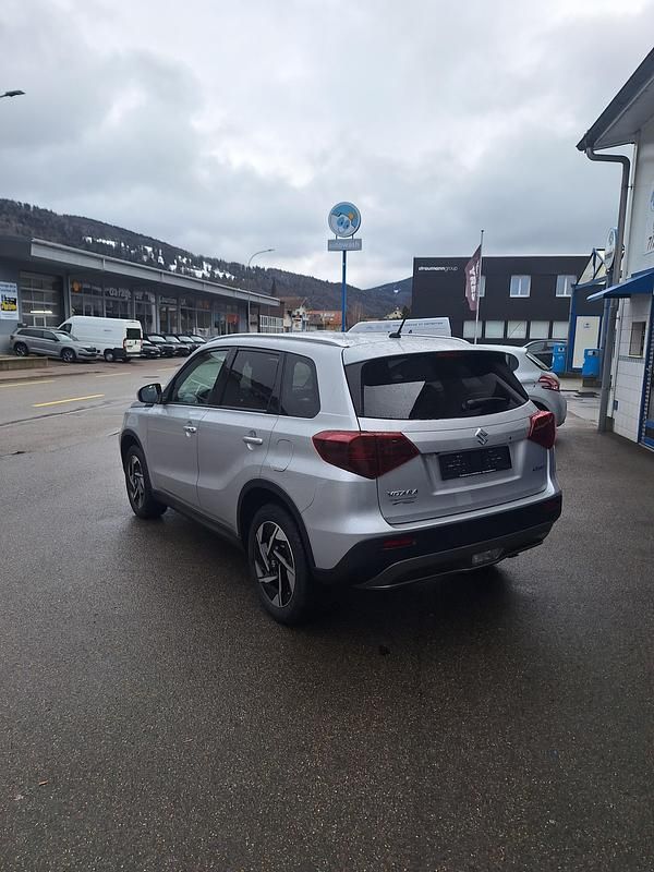 Neu Suzuki Vitara 110 PS (80 kW) 2025 SUV