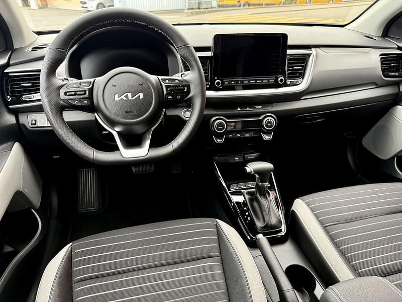 Neu Kia Stonic 100 PS (73 kW) 2025 SUV