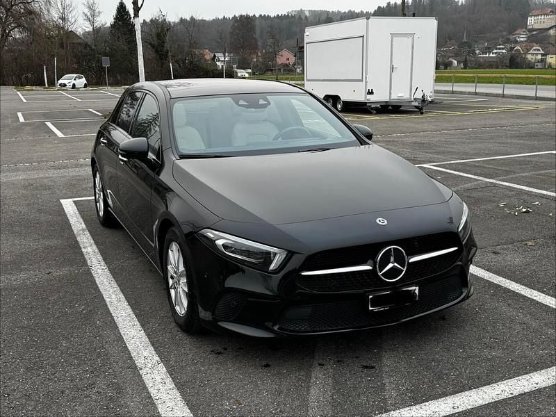 Gebraucht 2019 Mercedes A180 Progressive | CHF 17’500 (Superpreis) - Bild 1/4