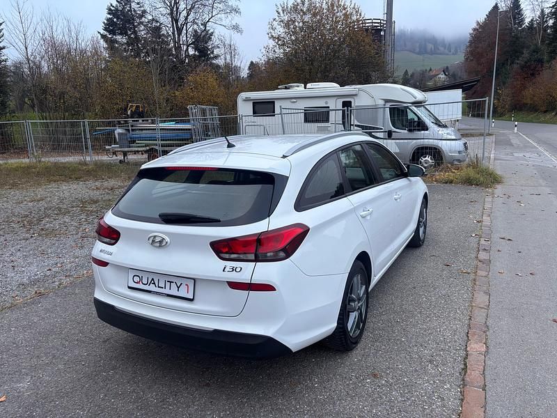 Gebraucht Hyundai i30 120 PS (88 kW) 2018