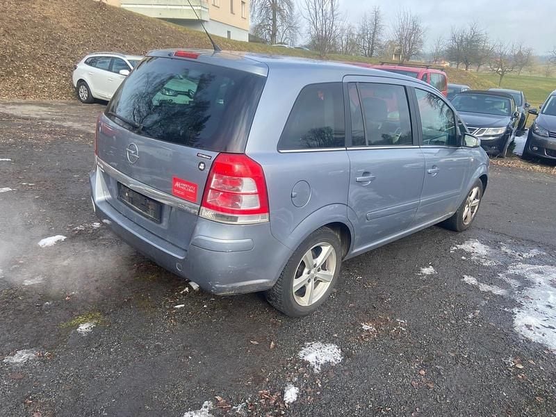 Gebraucht Opel Zafira Enjoy 150 PS (110 kW) 2008 Van / Kleinbus