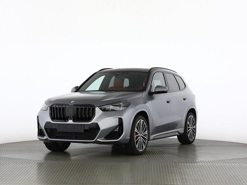 "frozen pure grey me mét. Neu 2025 BMW X1 M Sport SUV | CHF 75’900 (Teuer) - Bild 1/4