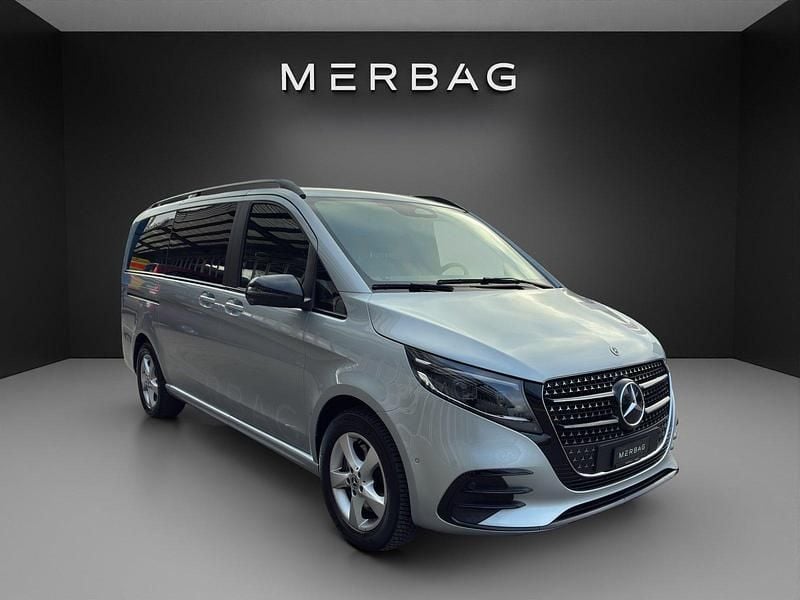 Gebraucht Mercedes V300 Exclusive 239 PS (175 kW) 2024 Silber Van / Kleinbus