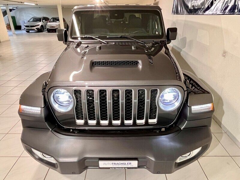 Gebraucht Jeep Gladiator Overland 264 PS (194 kW) 2022 Grau Abholung